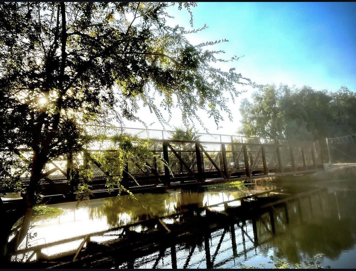 Truss in Morning Haze — Nashville, Tennessee